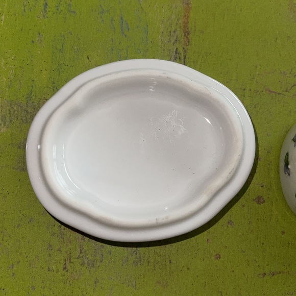 Lenox collectors Society trinket box - Picture 3 of 8